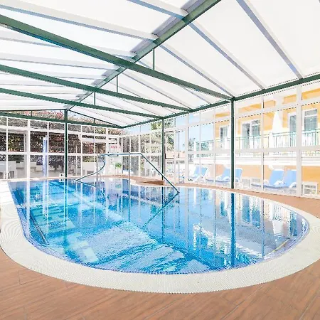 La Carabela Apartment *