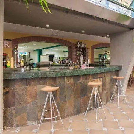 La Carabela Apartment *