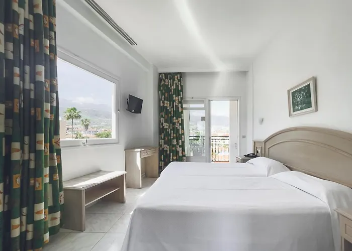 La Carabela Apartment *