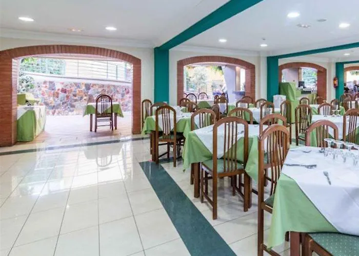 La Carabela Apartment *